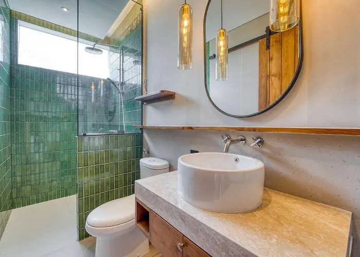 Anjuna Surf & Sunset 2br In Uluwatu (Bali)