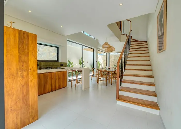 Anjuna Surf & Sunset 2br In Villa